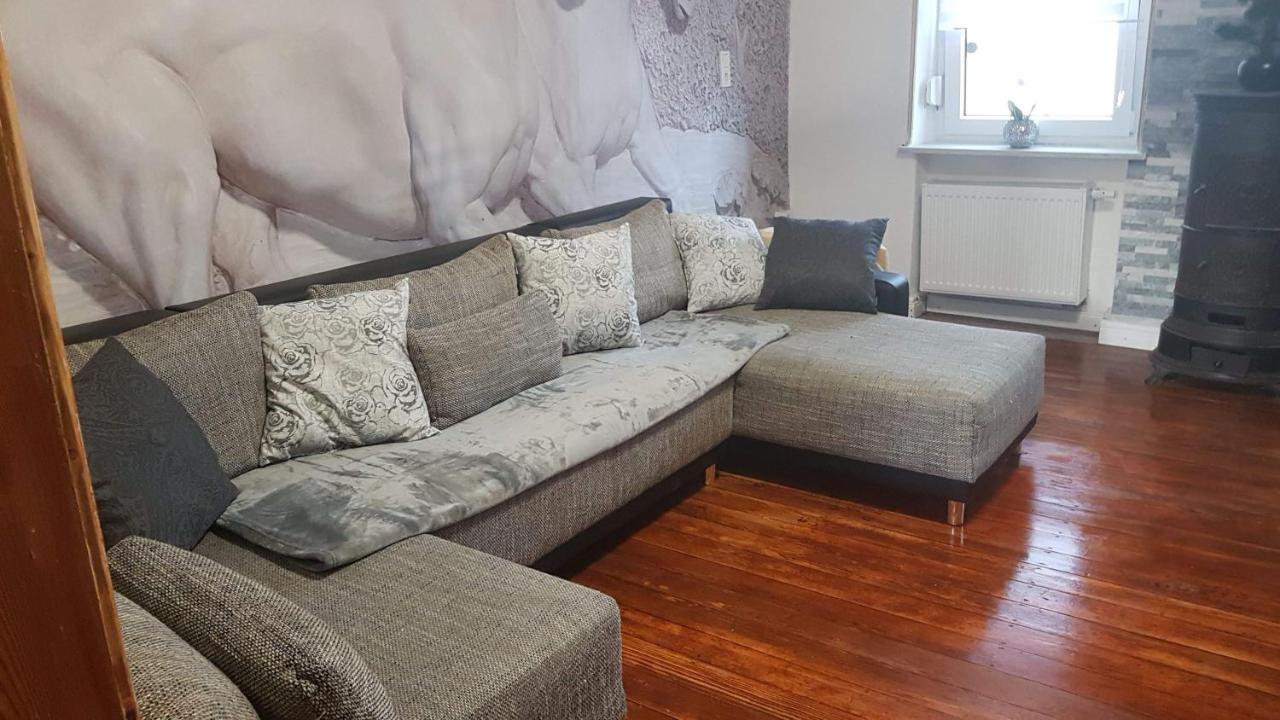 Zucht- Und Ausbildungsstall Rubly Apartment
